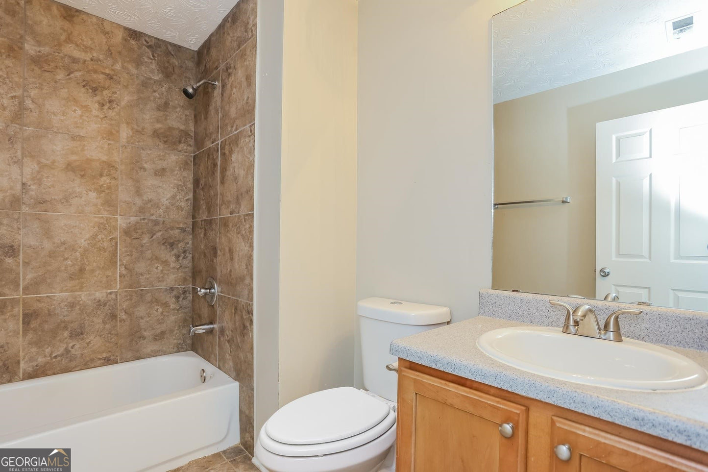 4 bedroom 2.5 bath house in Decatur