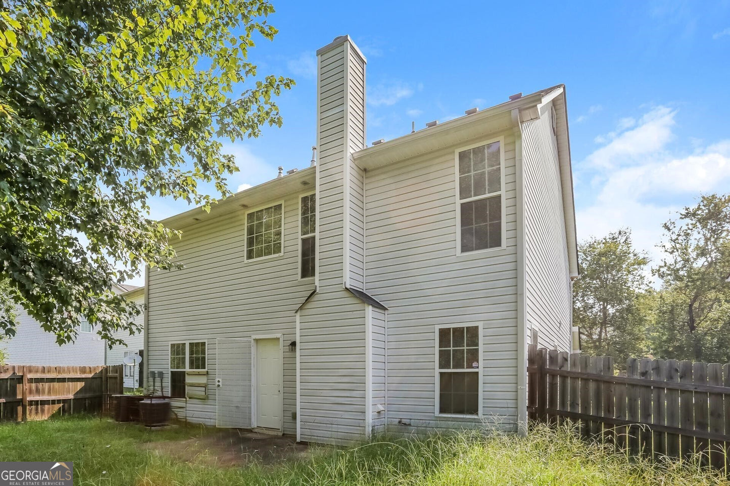 4 bedroom 2.5 bath house in Decatur