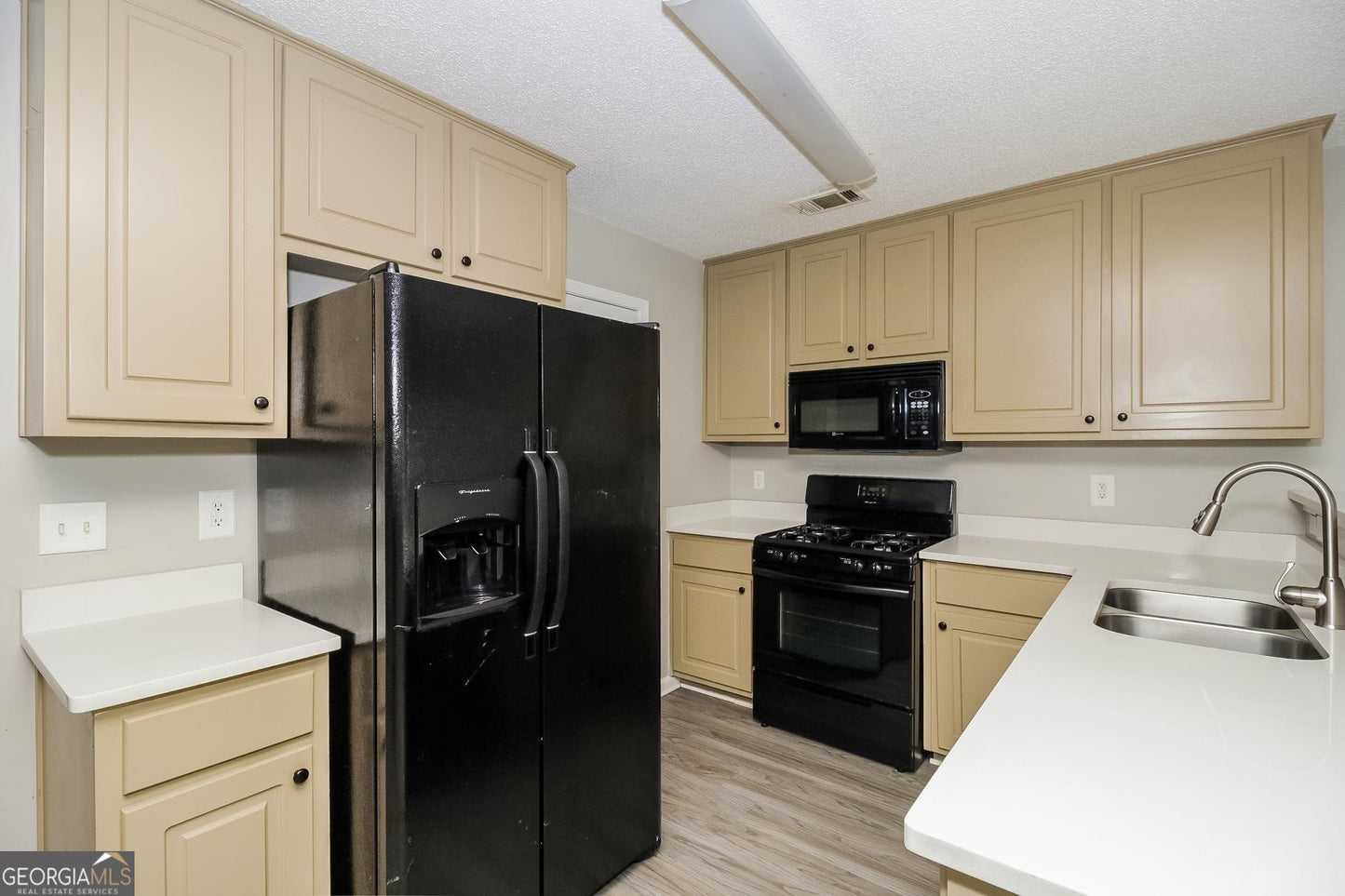 3 bedroom 2.5 bath house in South Fulton
