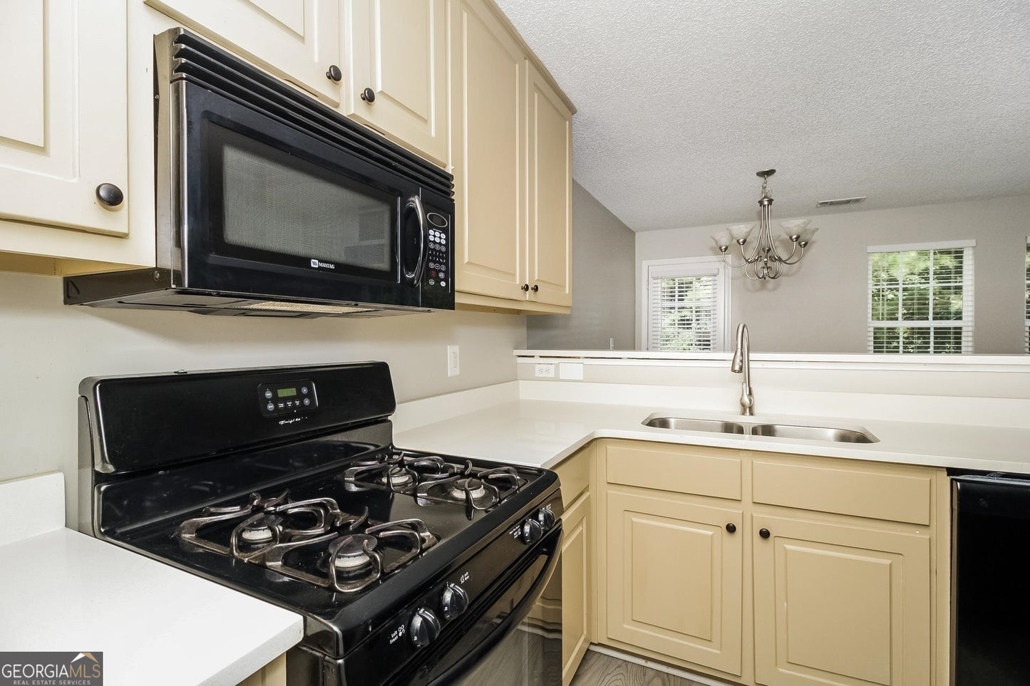 3 bedroom 2.5 bath house in South Fulton