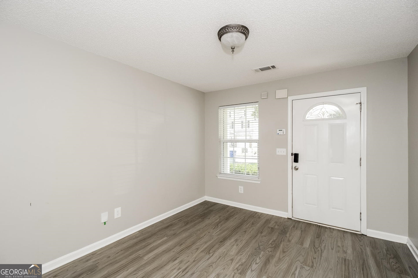 3 bedroom 2.5 bath house in South Fulton
