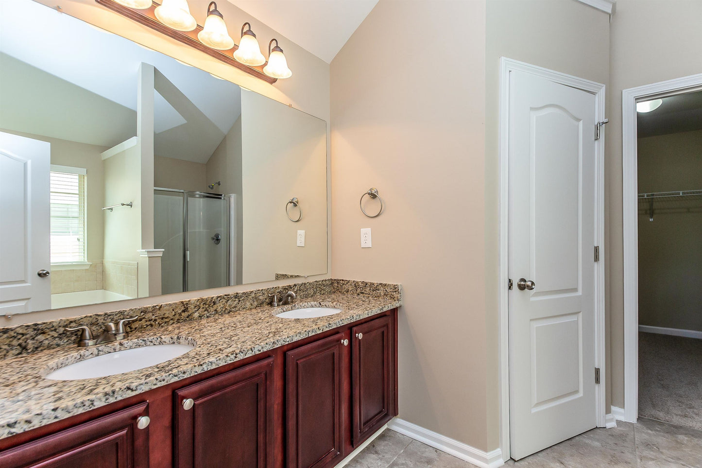 4 bedroom 2.5 bath house in McDonough