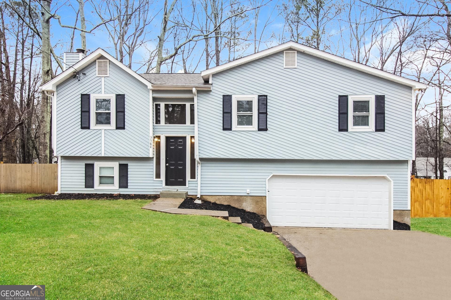 4 bedroom 2.5 bath house in Douglasville