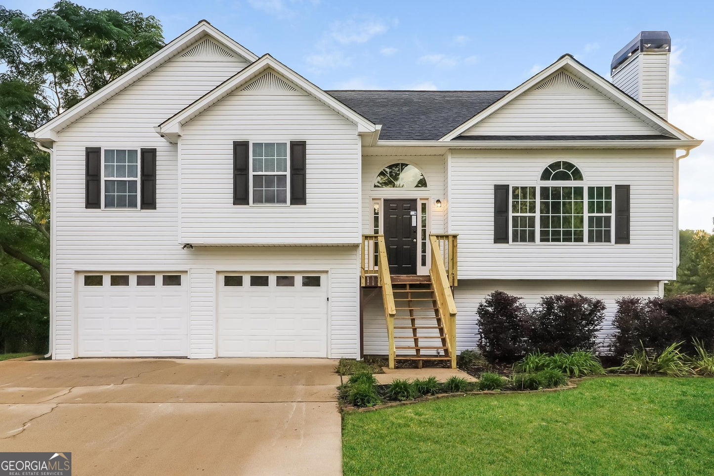 3 bedroom 3  bath house in Dallas