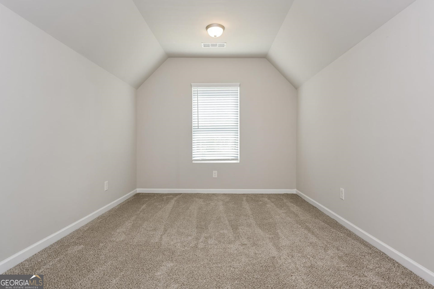 4 bedroom 2 bath house in Covington