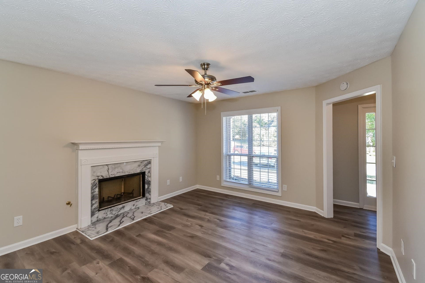 4 bedroom 2.5 bath house in Powder springs