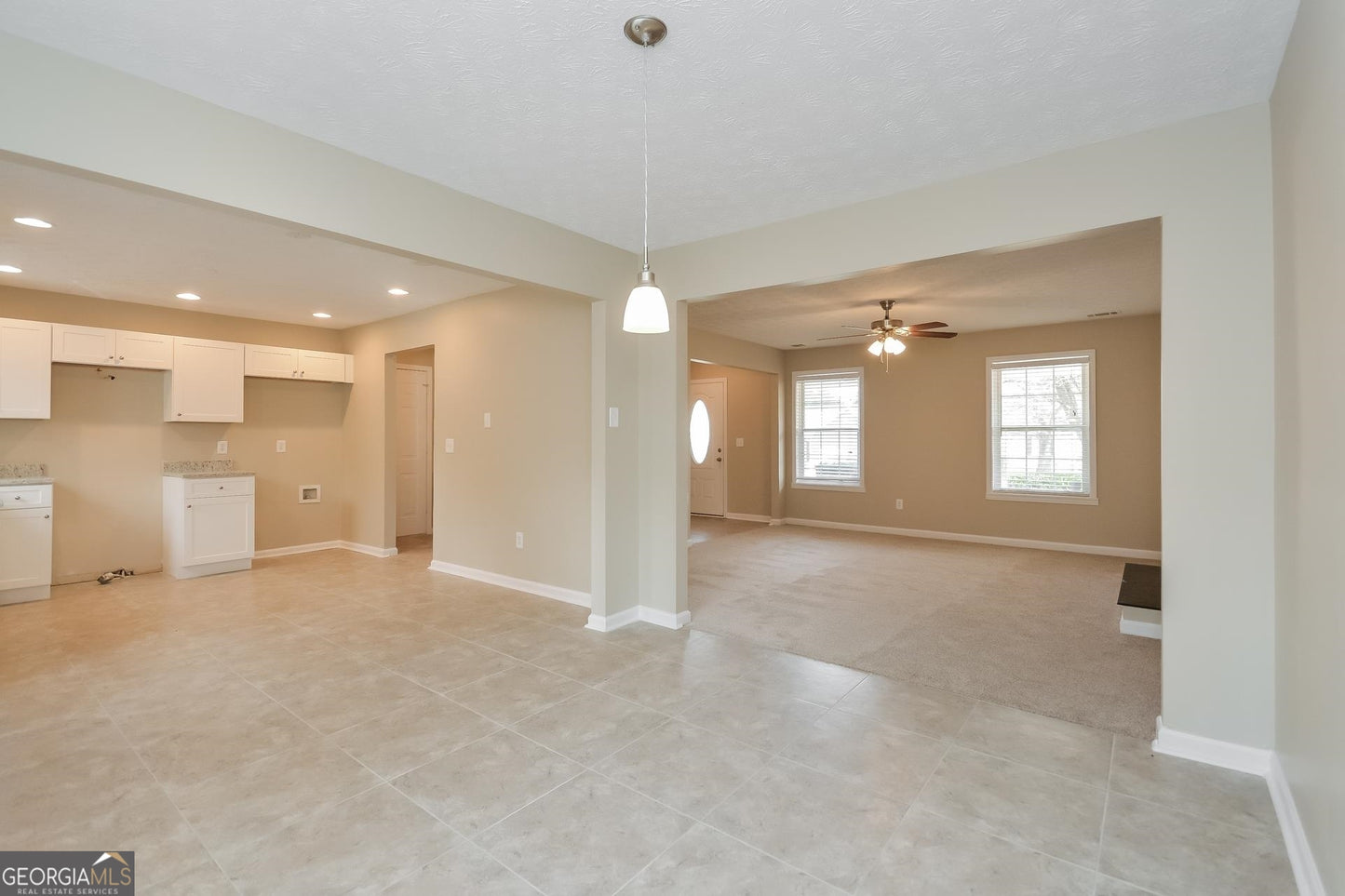 4 bedroom 2.5 bath house in Lawrenceville