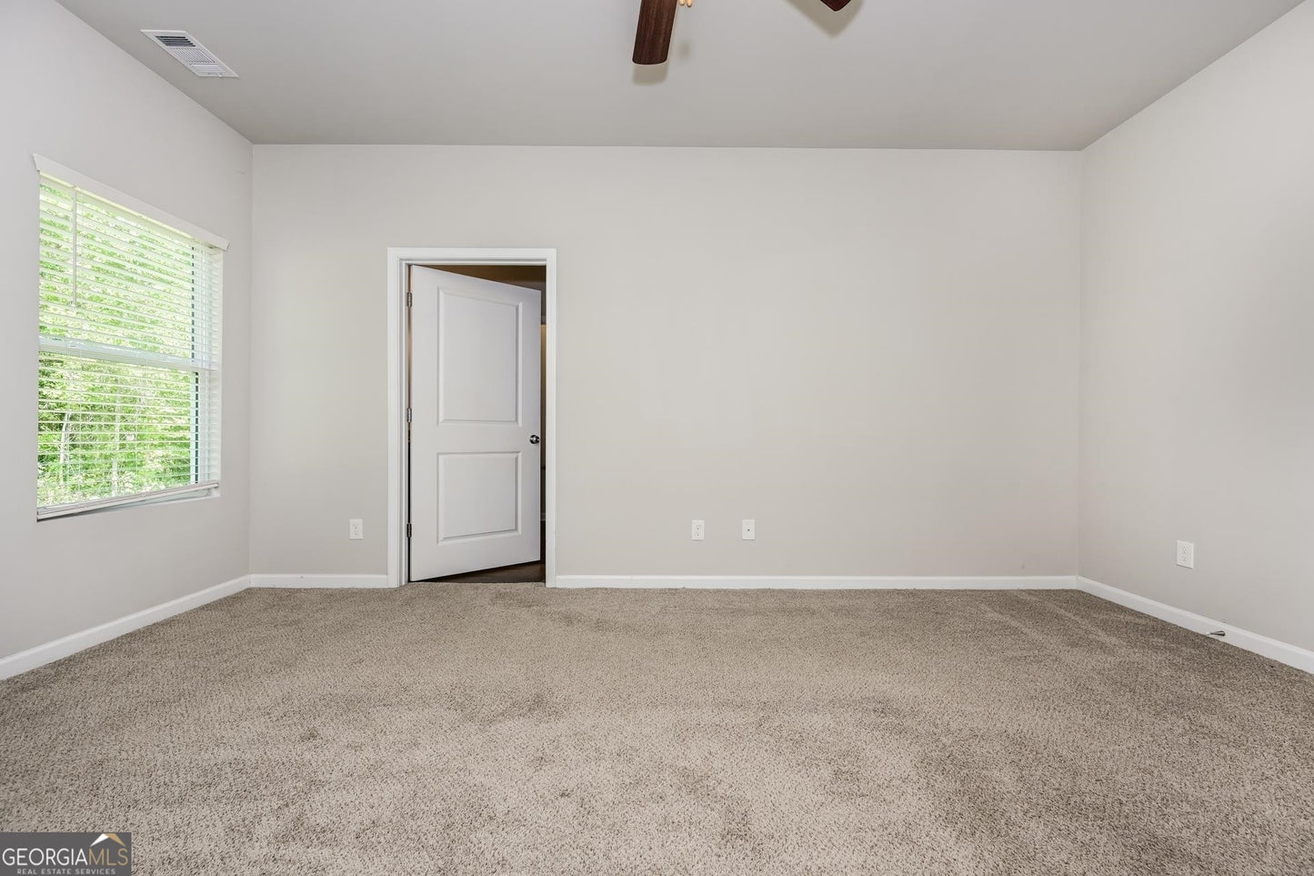 4 bedroom 2 bath house in Covington