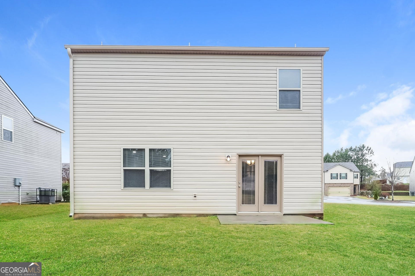4 bedroom 3  bath house in Riverdale