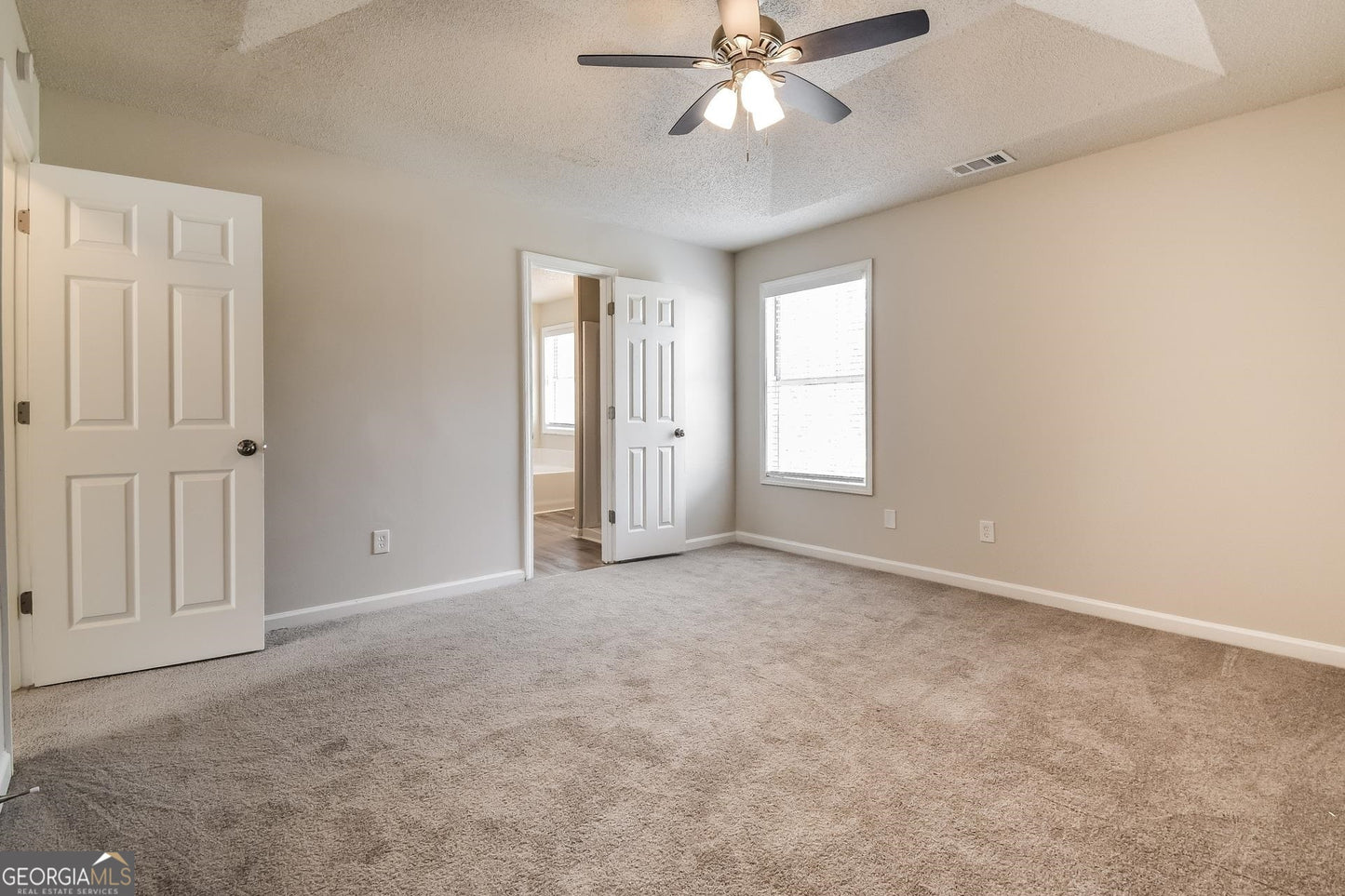4 bedroom 2.5 bath house in South Fulton