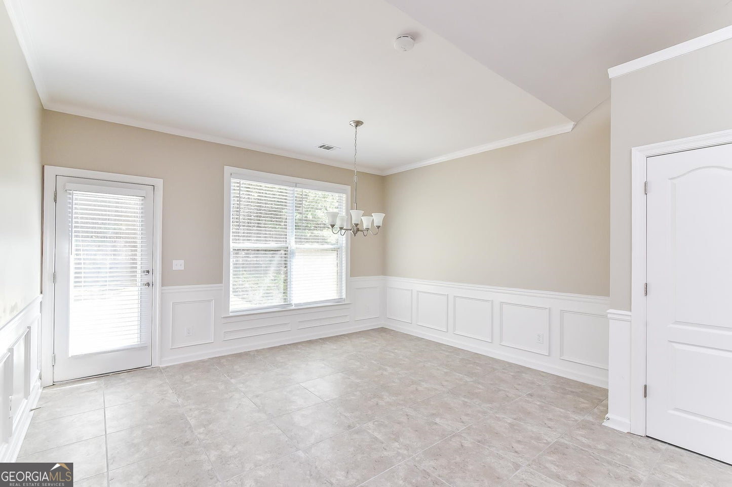 3 bedroom 2 bath house in Loganville