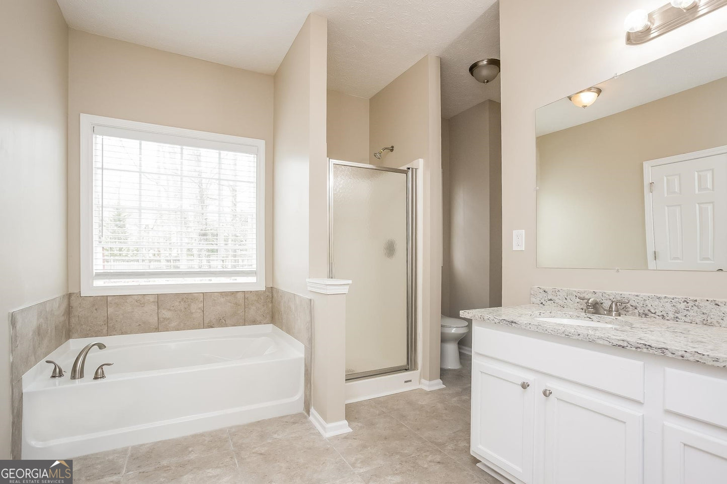 3 bedroom 2.5 bath house in Douglasville
