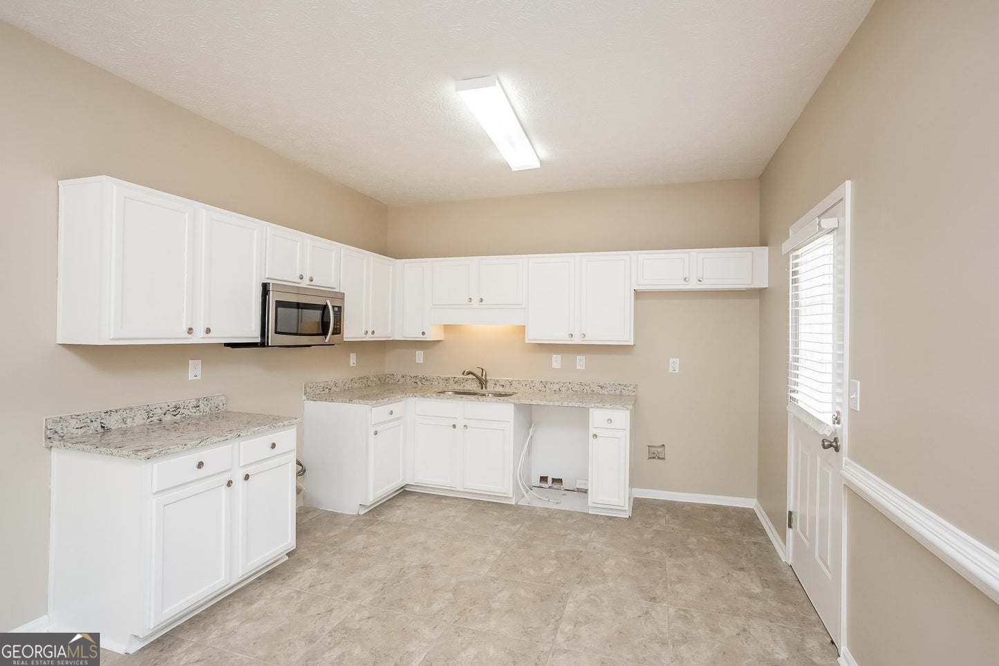 3 bedroom 2.5 bath house in Douglasville