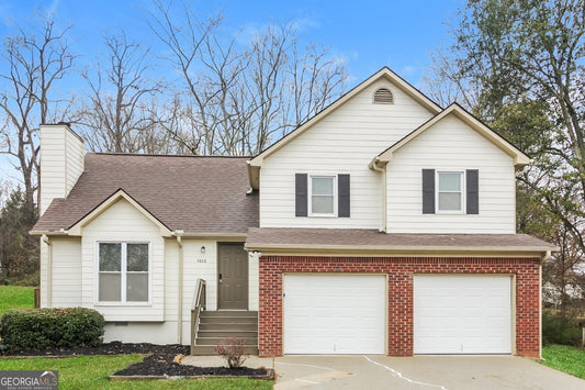 3 bedroom 2.5 bath house in Powder springs