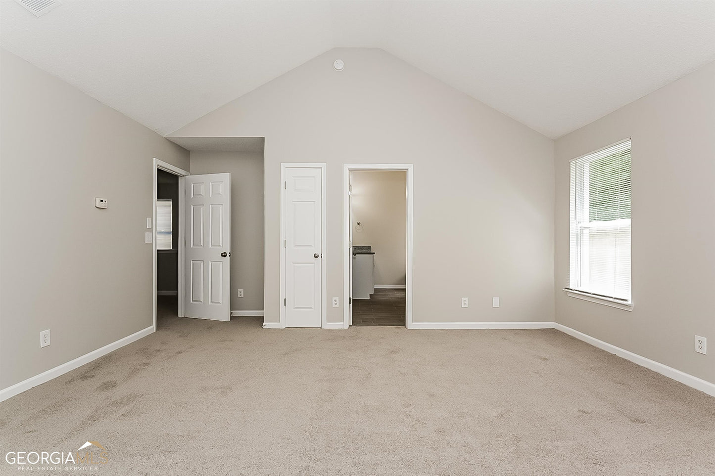 4 bedroom 2.5 bath house in Atlanta