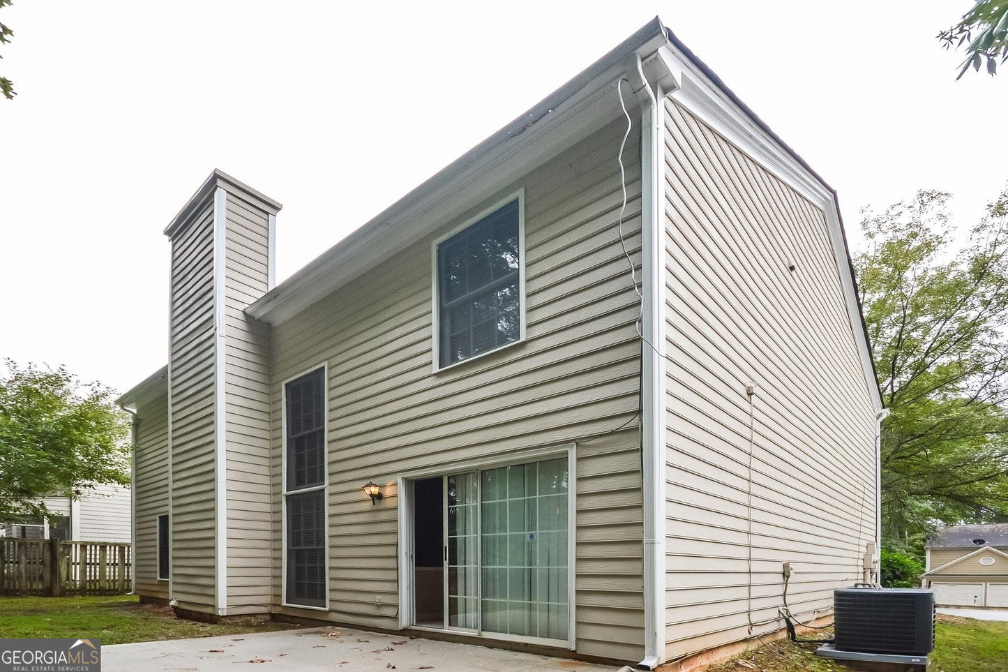3 bedroom 2.5 bath house in Lawrenceville