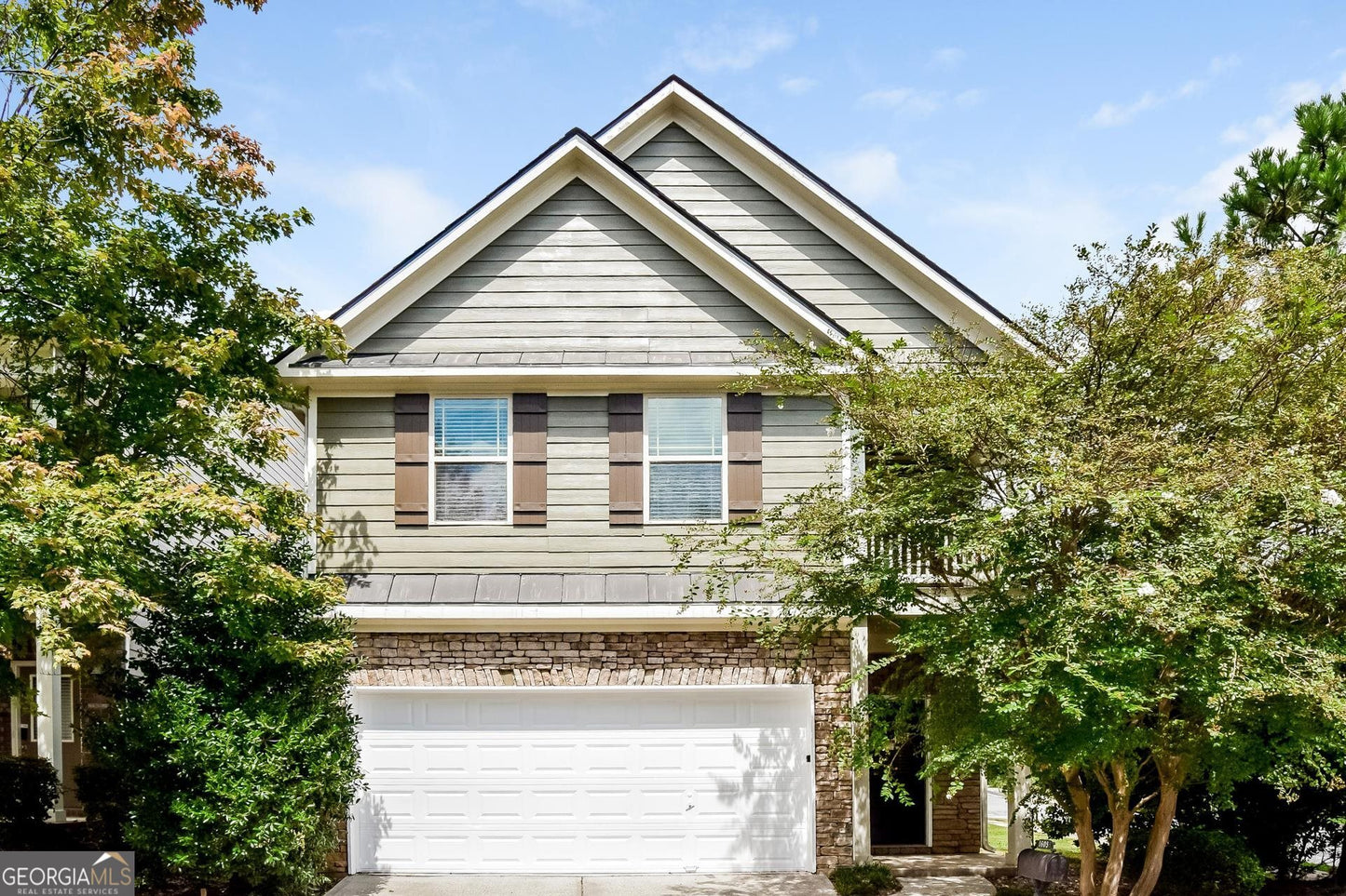 4 bedroom 2.5 bath house in Atlanta