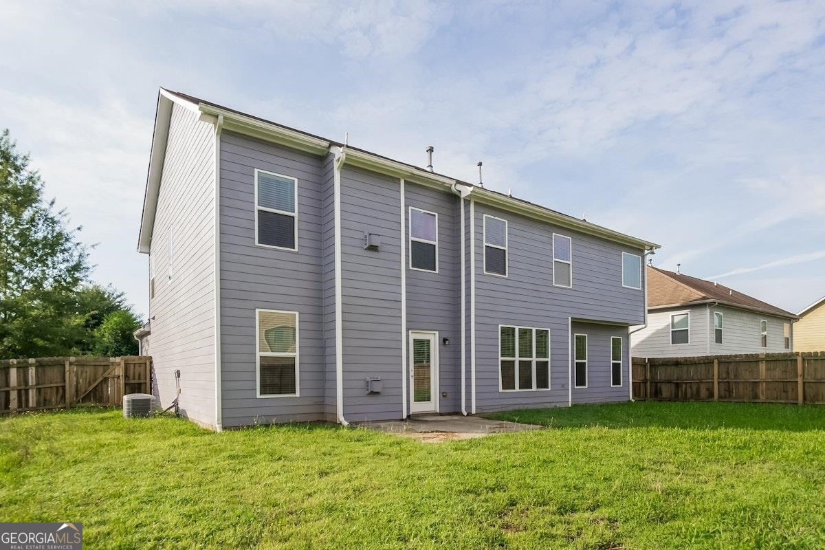 4 bedroom 2 bath house in union city