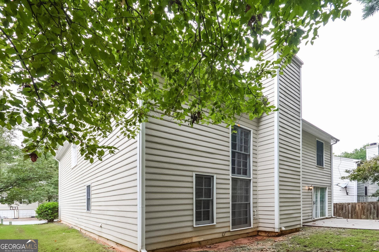 3 bedroom 2.5 bath house in Lawrenceville
