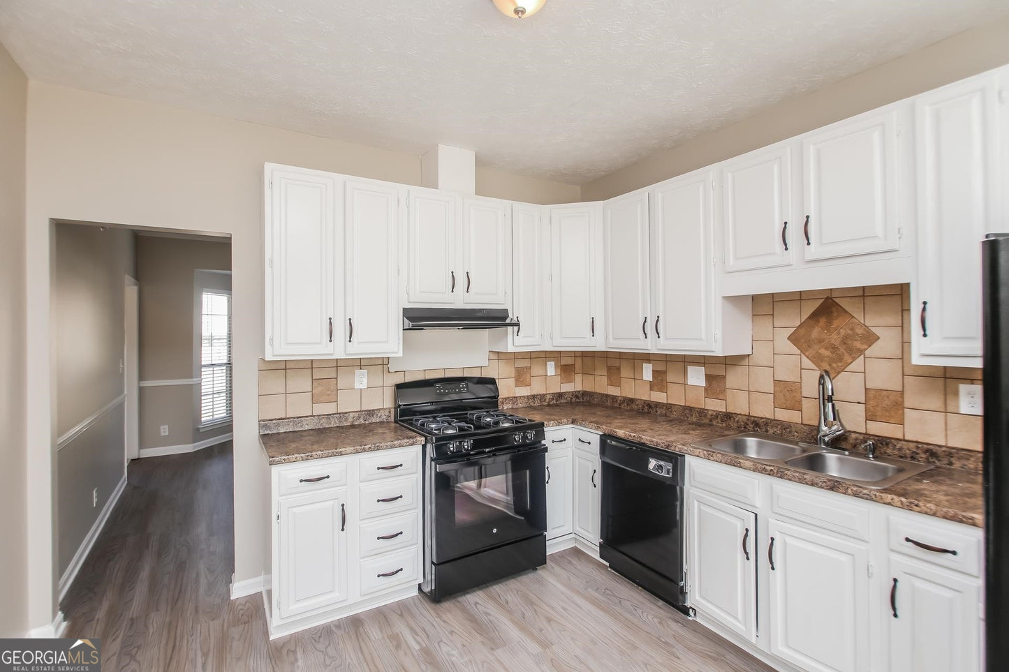 4 bedroom 2.5 bath house in South Fulton