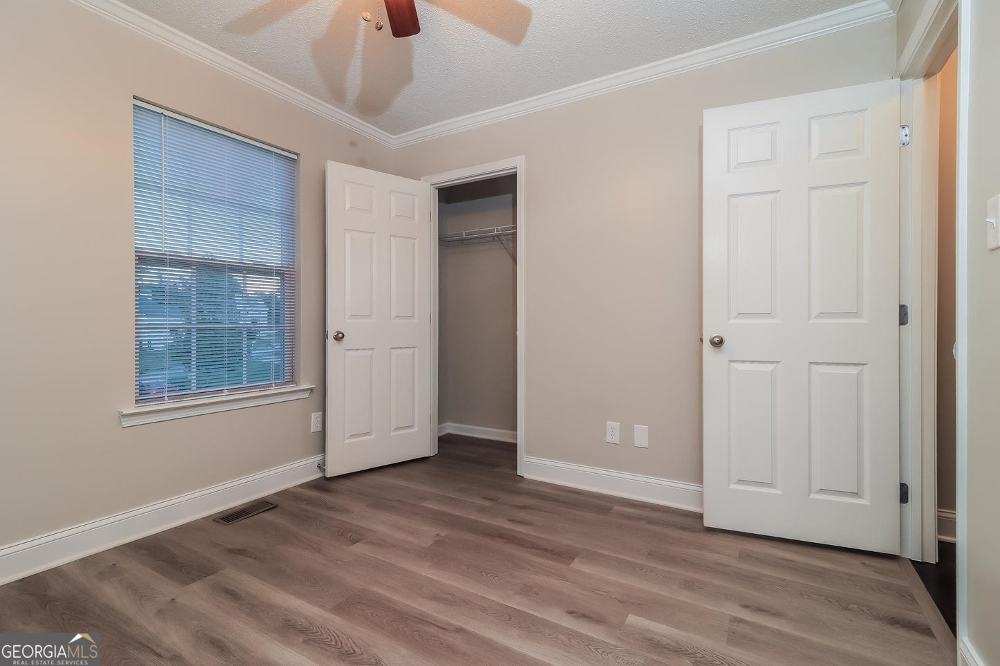 3 bedroom 3  bath house in Dallas