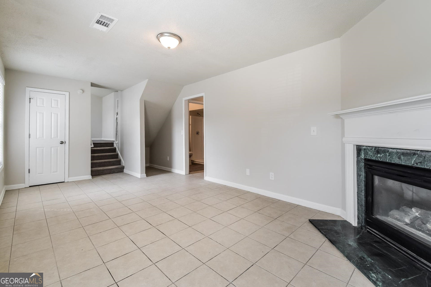4 bedroom 2.5 bath house in South Fulton