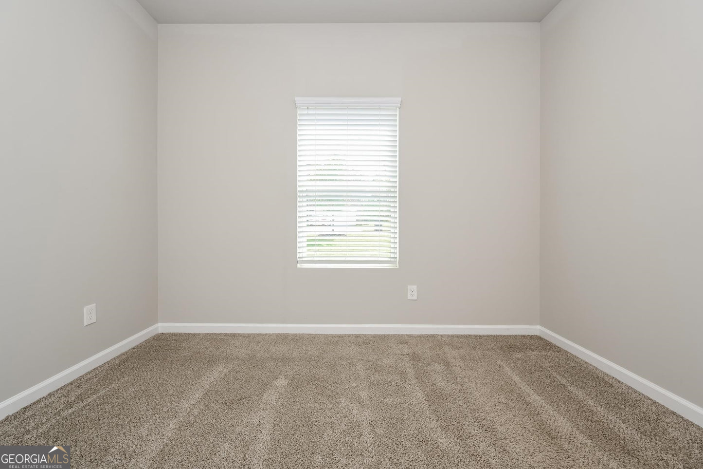 4 bedroom 2 bath house in Covington