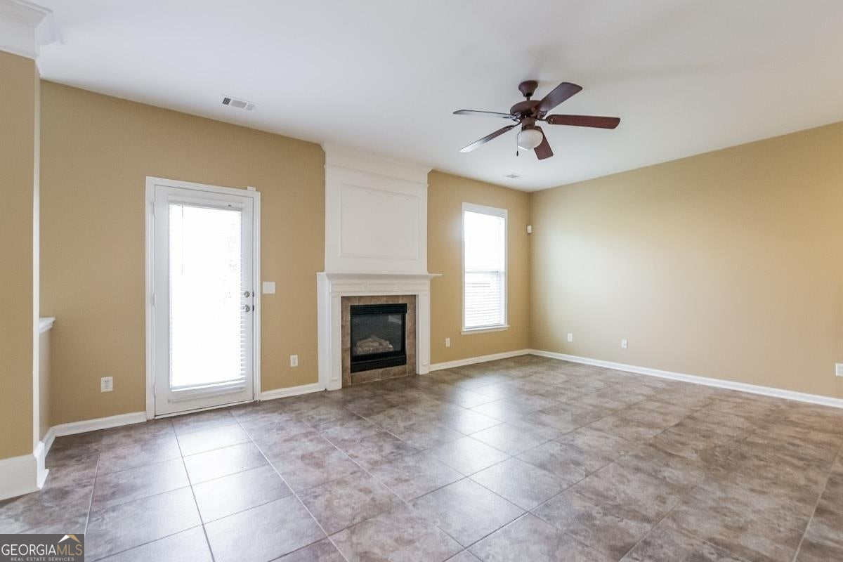 4 bedroom 2 bath house in union city