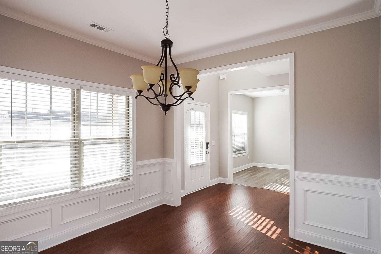4 bedroom 2.5 bath house in Villa Rica