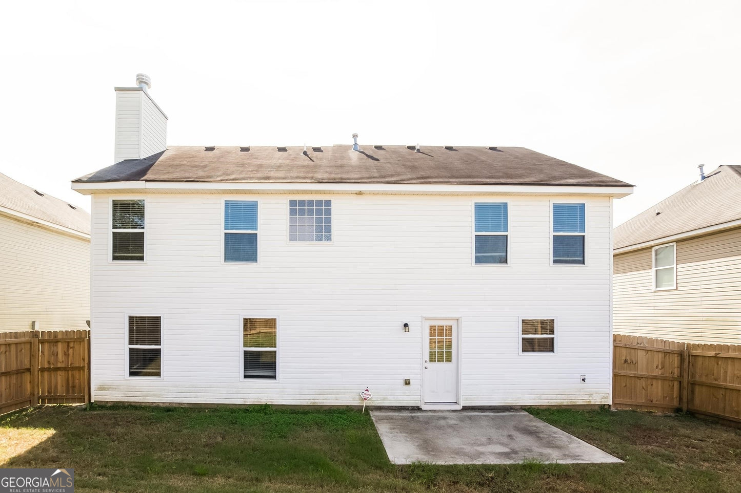 4 bedroom 2.5 bath house in Fairburn