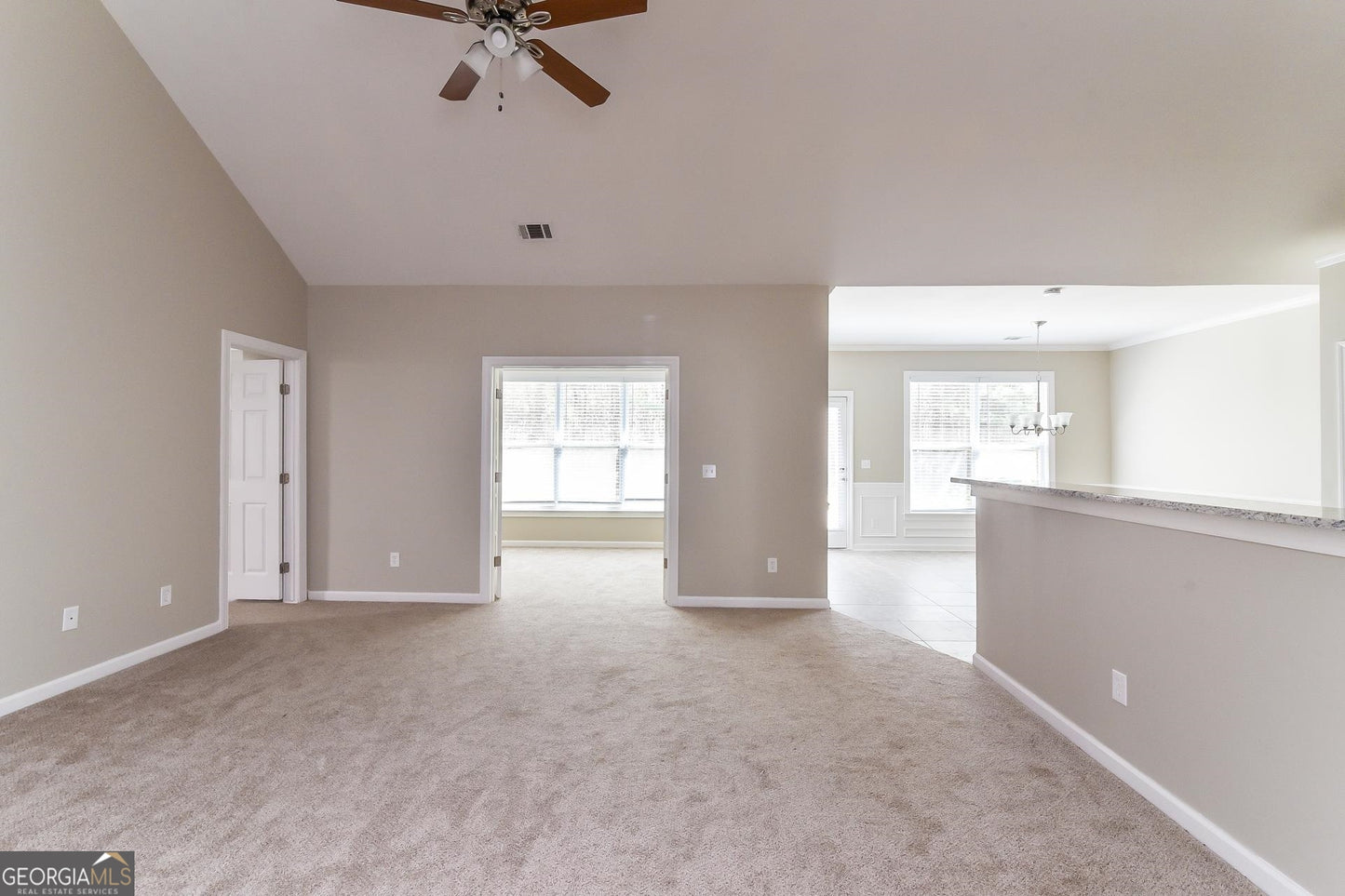 3 bedroom 2 bath house in Loganville