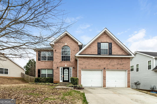 4 bedroom 2.5  bath house in Jonesboro