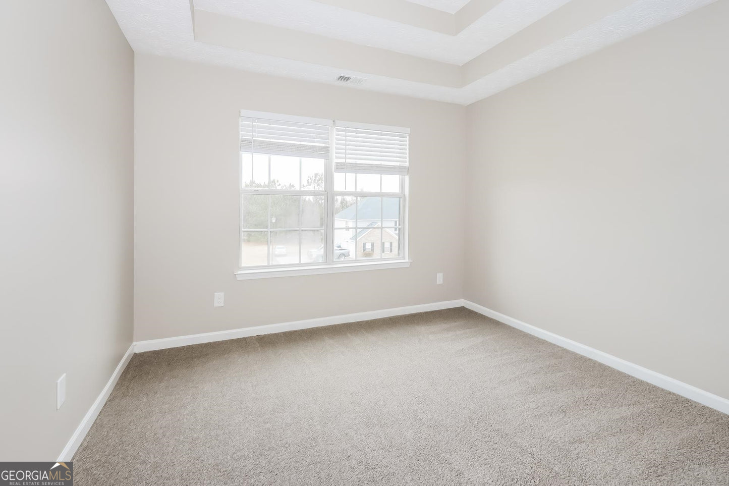 4 bedroom 3.5 bath house in Locust grove