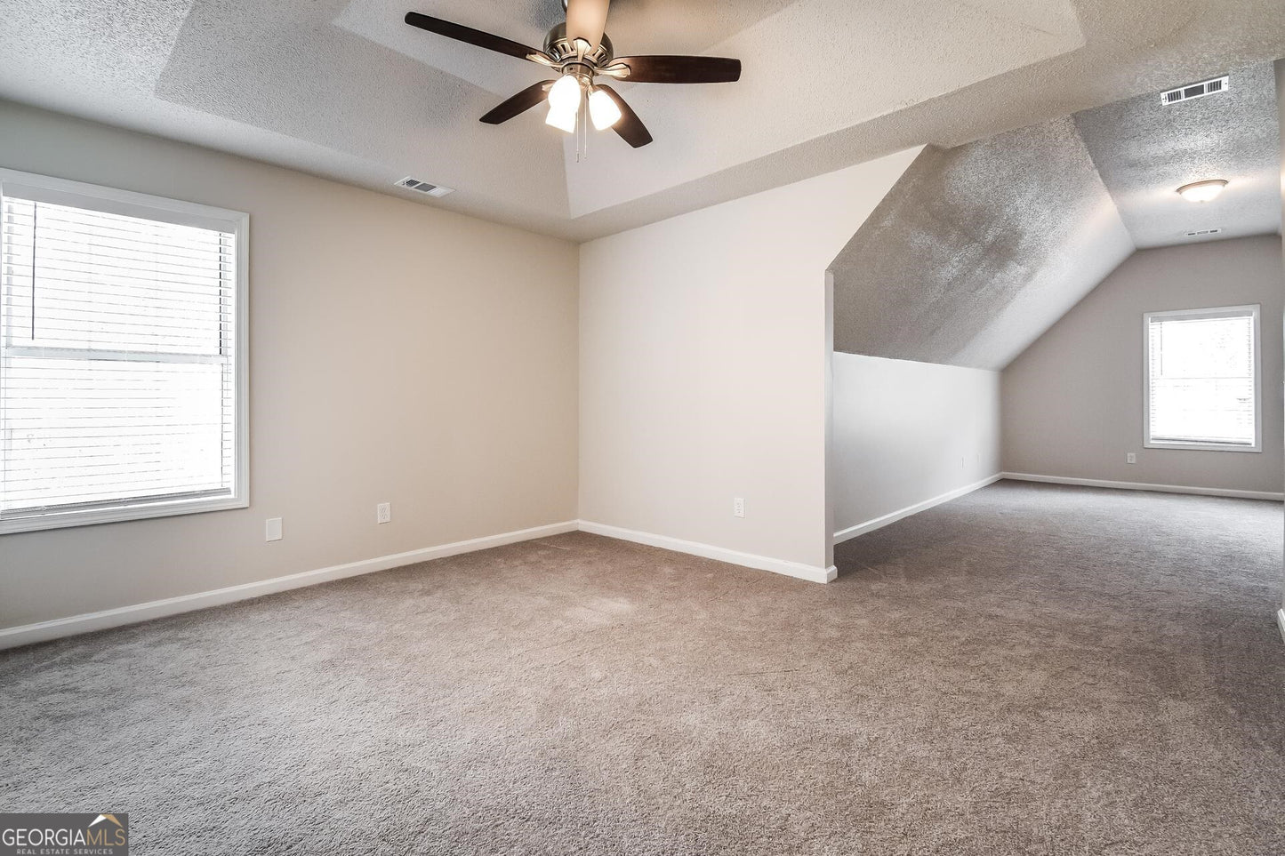 4 bedroom 2.5 bath house in South Fulton