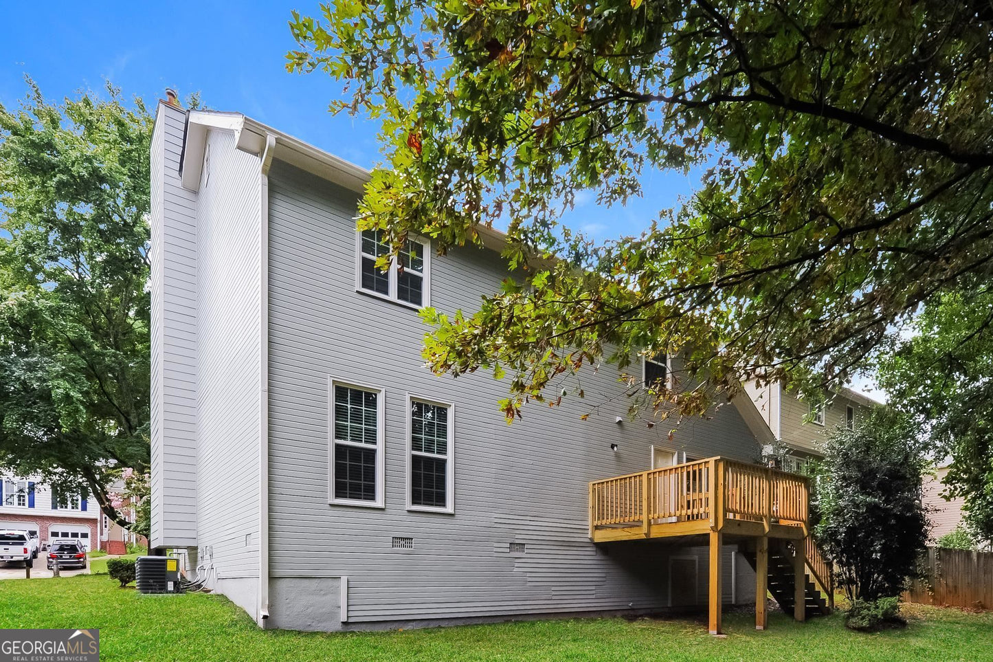 4 bedroom 2.5 bath house in Lawrenceville