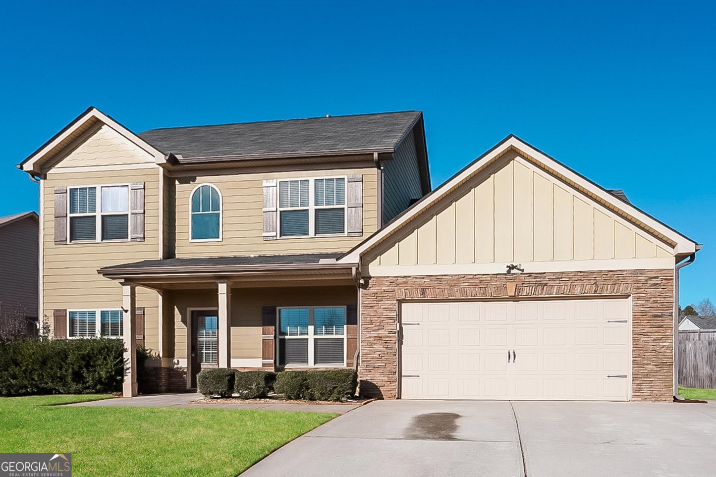 4 bedroom 2.5 bath house in Villa Rica