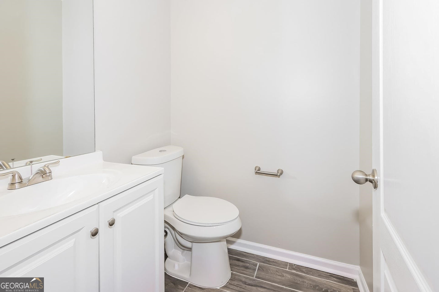 4 bedroom 3.5 bath house in Locust grove