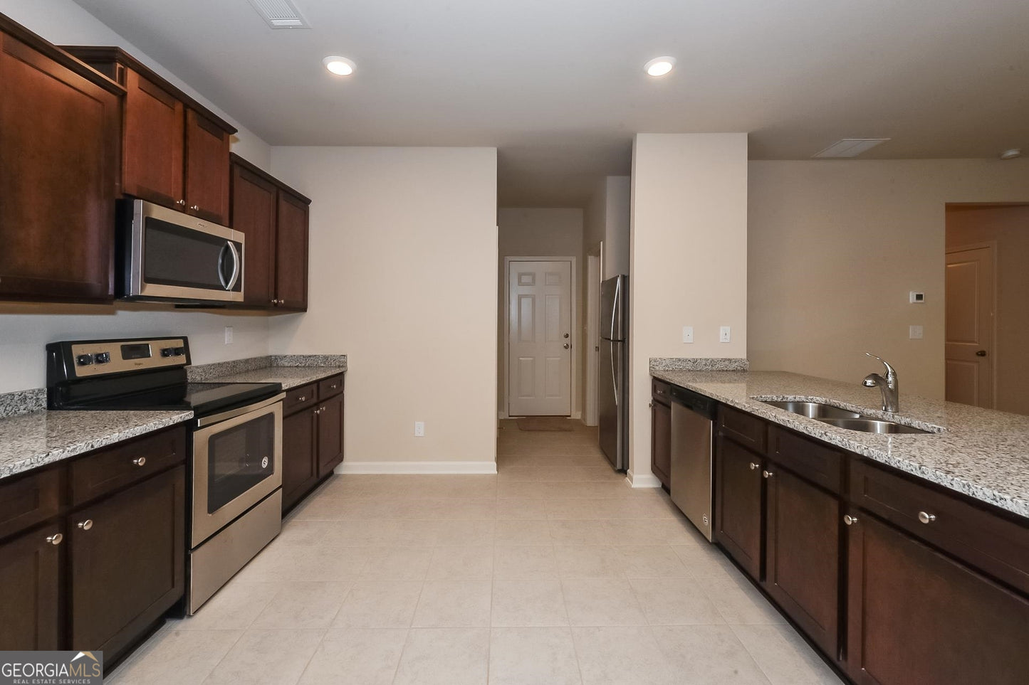4 bedroom 2.5 bath house in Hampton