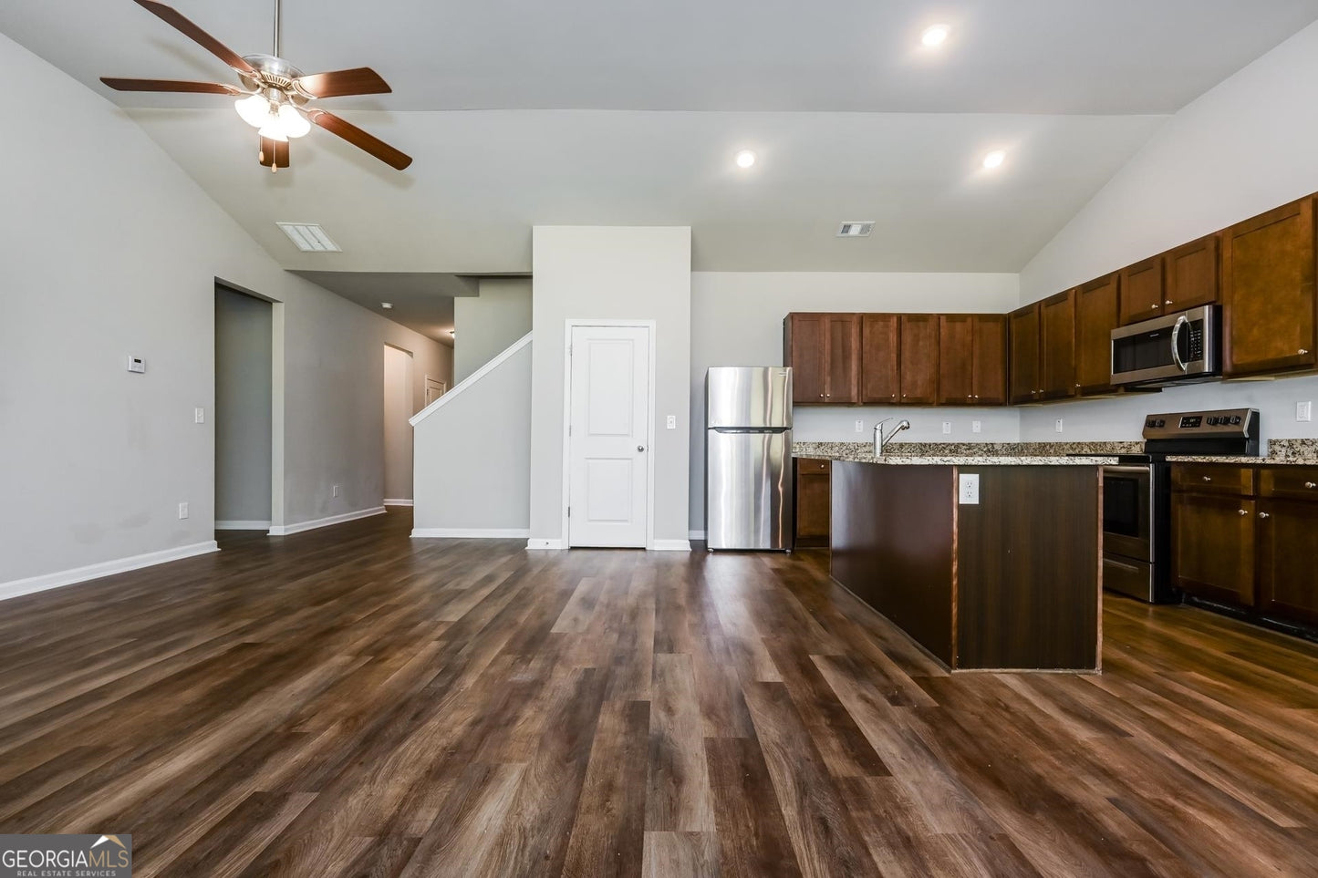 4 bedroom 2 bath house in Covington