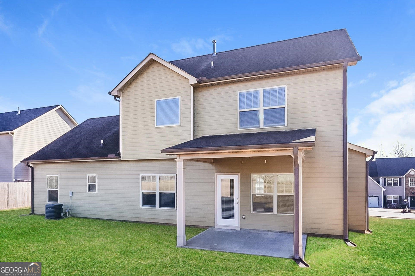 4 bedroom 2.5 bath house in Villa Rica