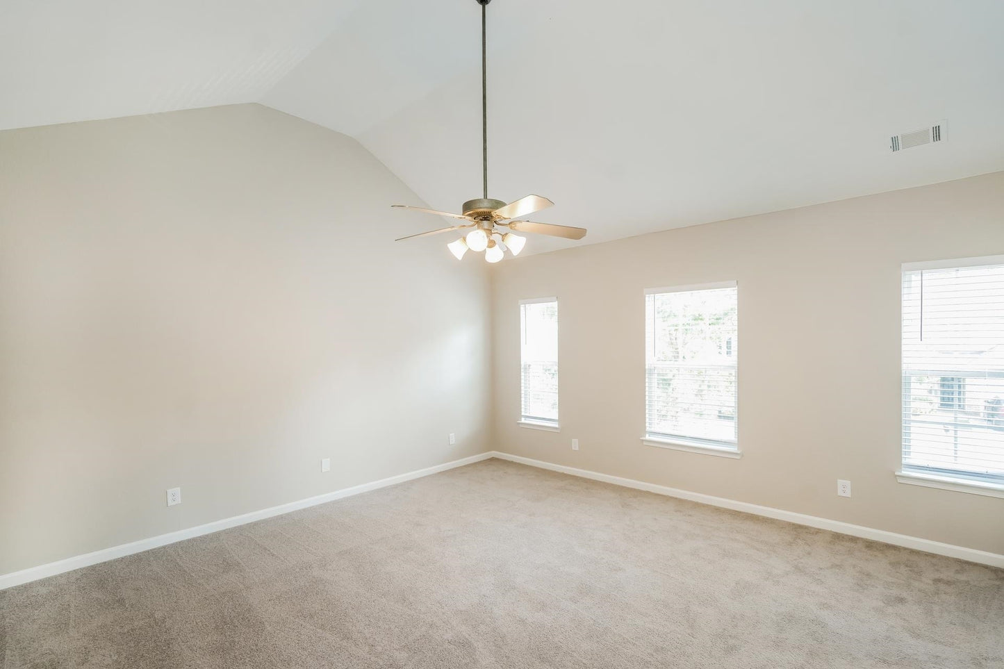 3 bedroom 2.5 bath house in Union city