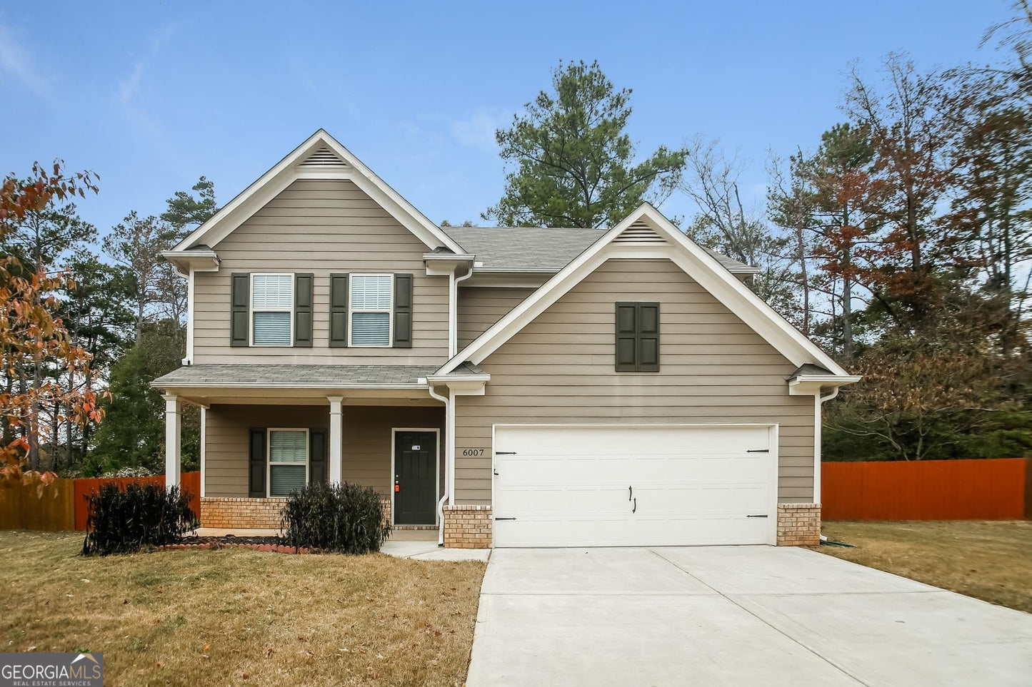 4 bedroom 2 bath house in Rex