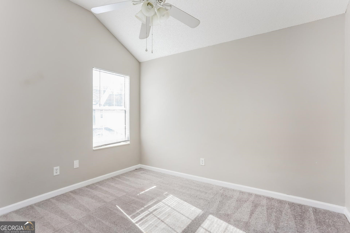 2 bedroom 2.5 bath house in Union city