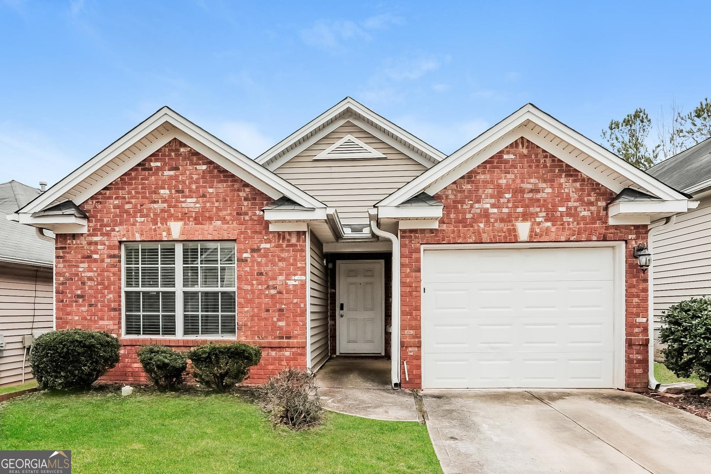 3 bedroom 2 bath house in Lithonia