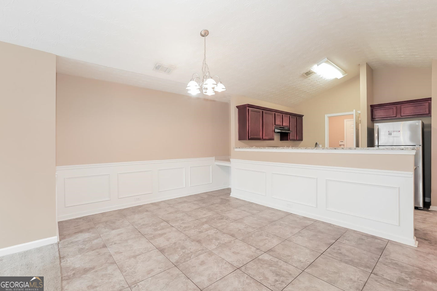 3 bedroom 2 bath house in Lithonia