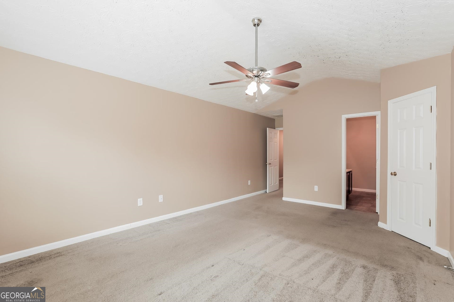 3 bedroom 2 bath house in Lithonia