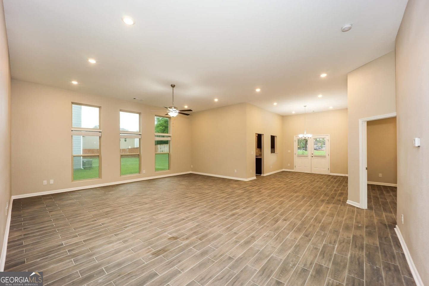 4 bedroom 2.5 bath house in Hampton